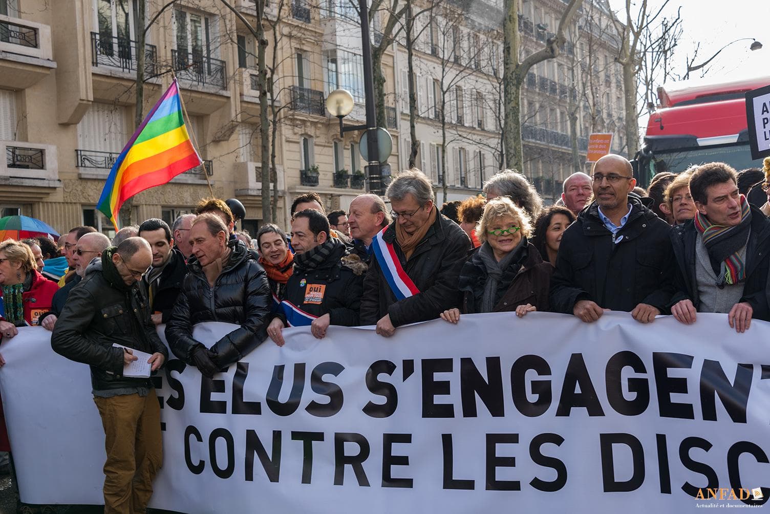 Les élus (M. Bertrand Delanoë, Mme Eva Joly, M. Harlem Désir)