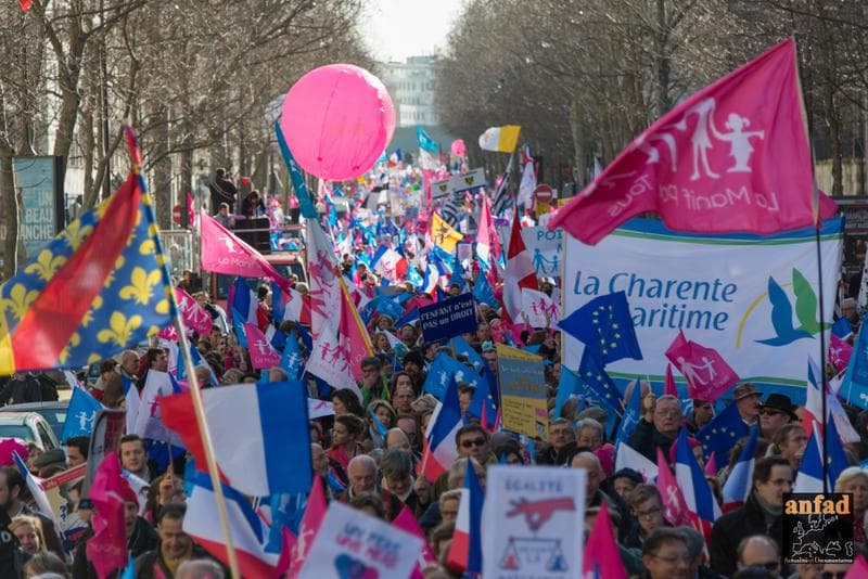 [Direct] 5 octobre 2014 - Manif pour tous contre la GPA et la PMA